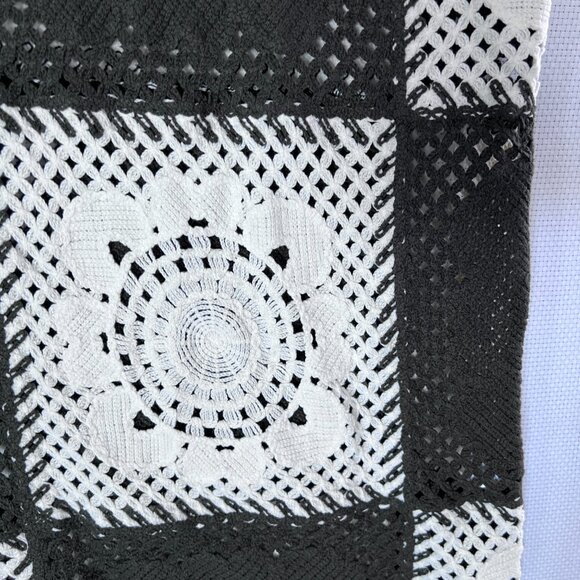 Forever 21 Men’s XXL Sweater Vest Olive Cream‎ Patchwork Crochet Knit Sleeveless - Picture 6 of 11